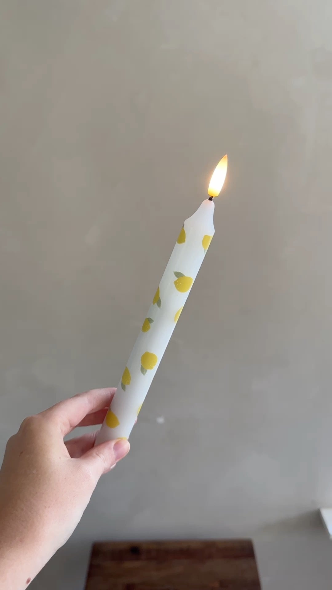 SET LED-STABKERZEN LEMONS – AB