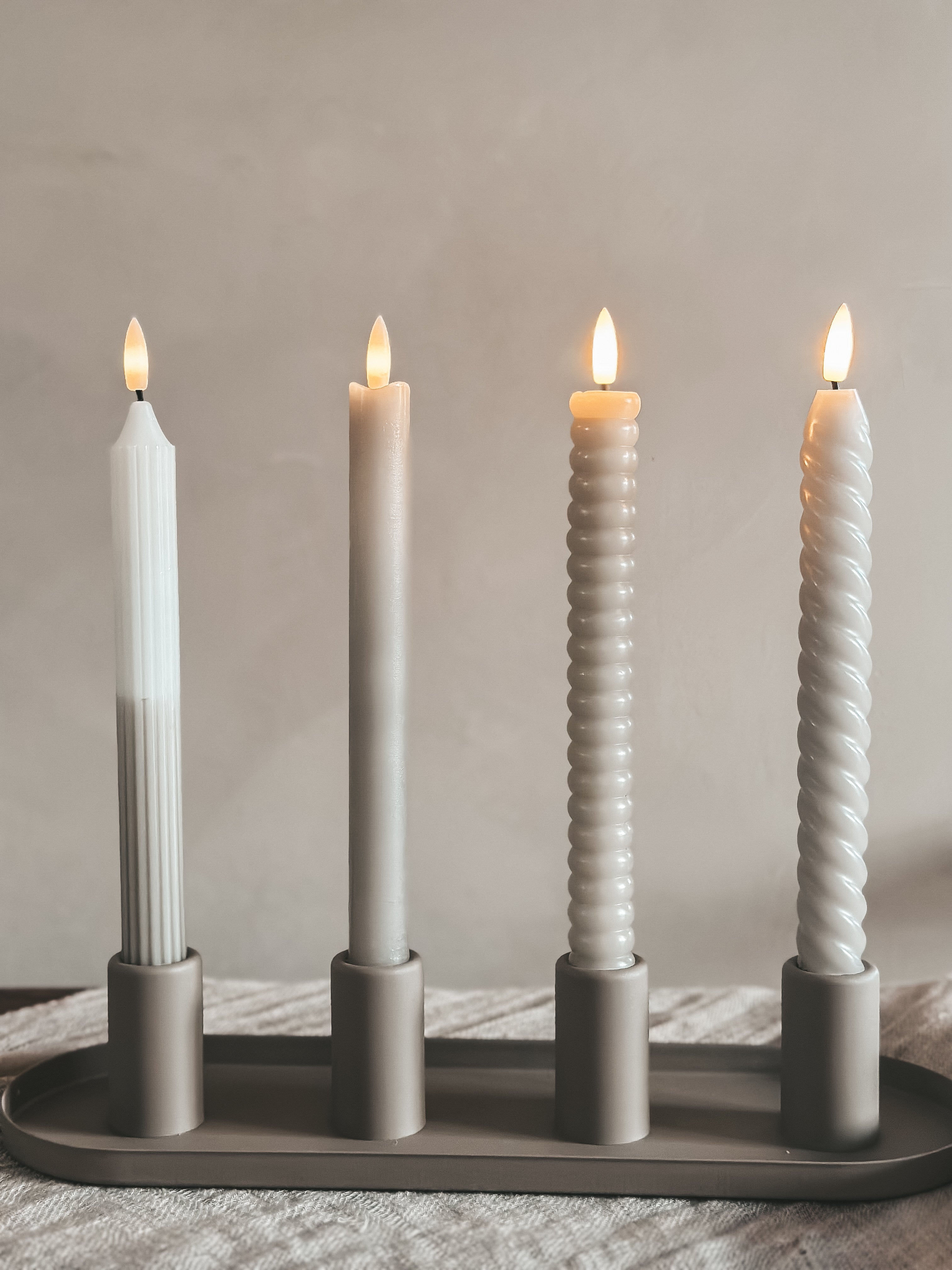 JUNO ledkaars led kaarsen beige dinerkaars streep bolletjes swirl rustiek beige taupe timer